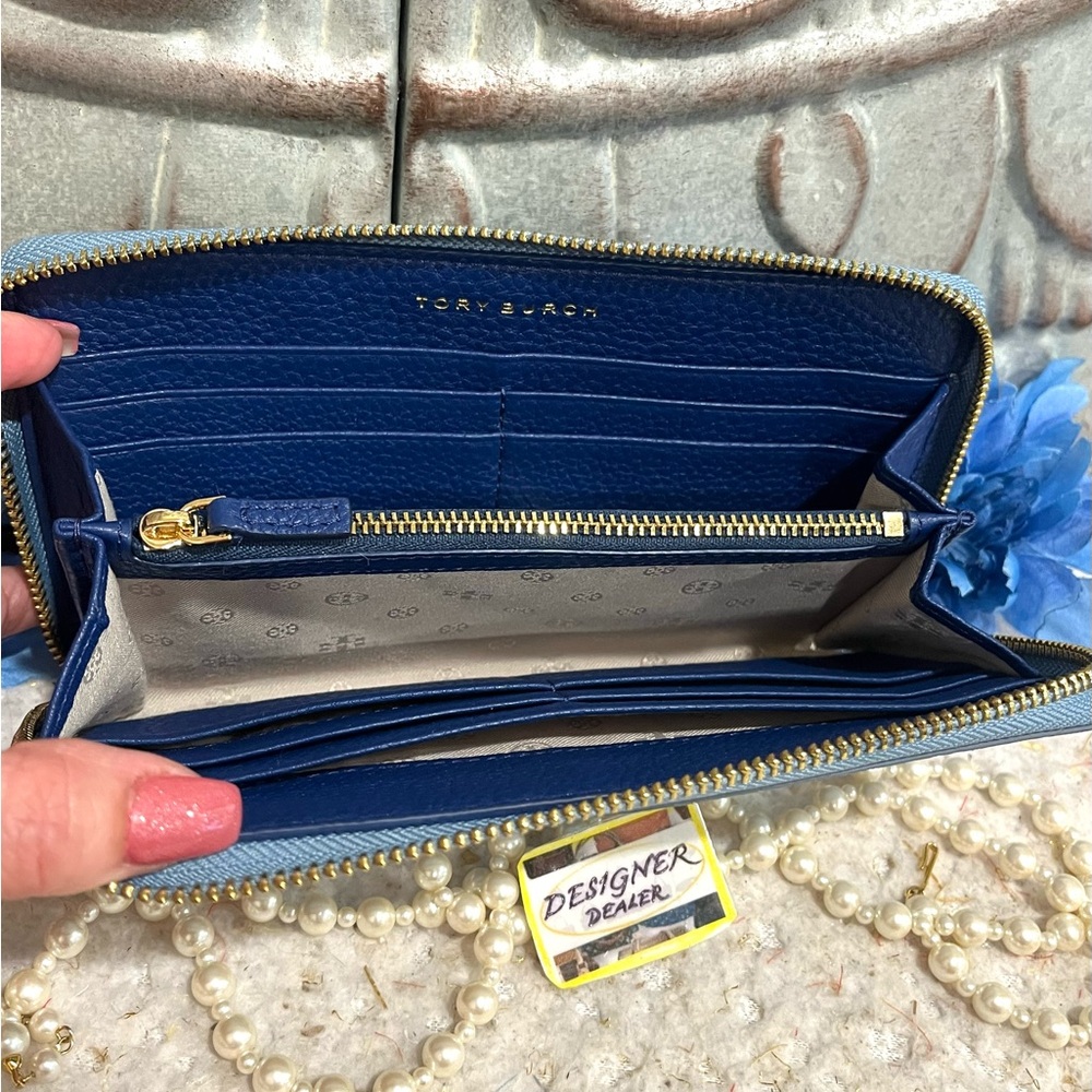 TORY BURCH Blue and White Metallic Scallop Zip Around Wallet - Picture 7 of 12